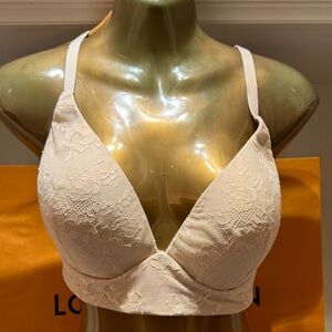 Nude colored lace body by Victoria wireless push-up racer back bra size 34DD